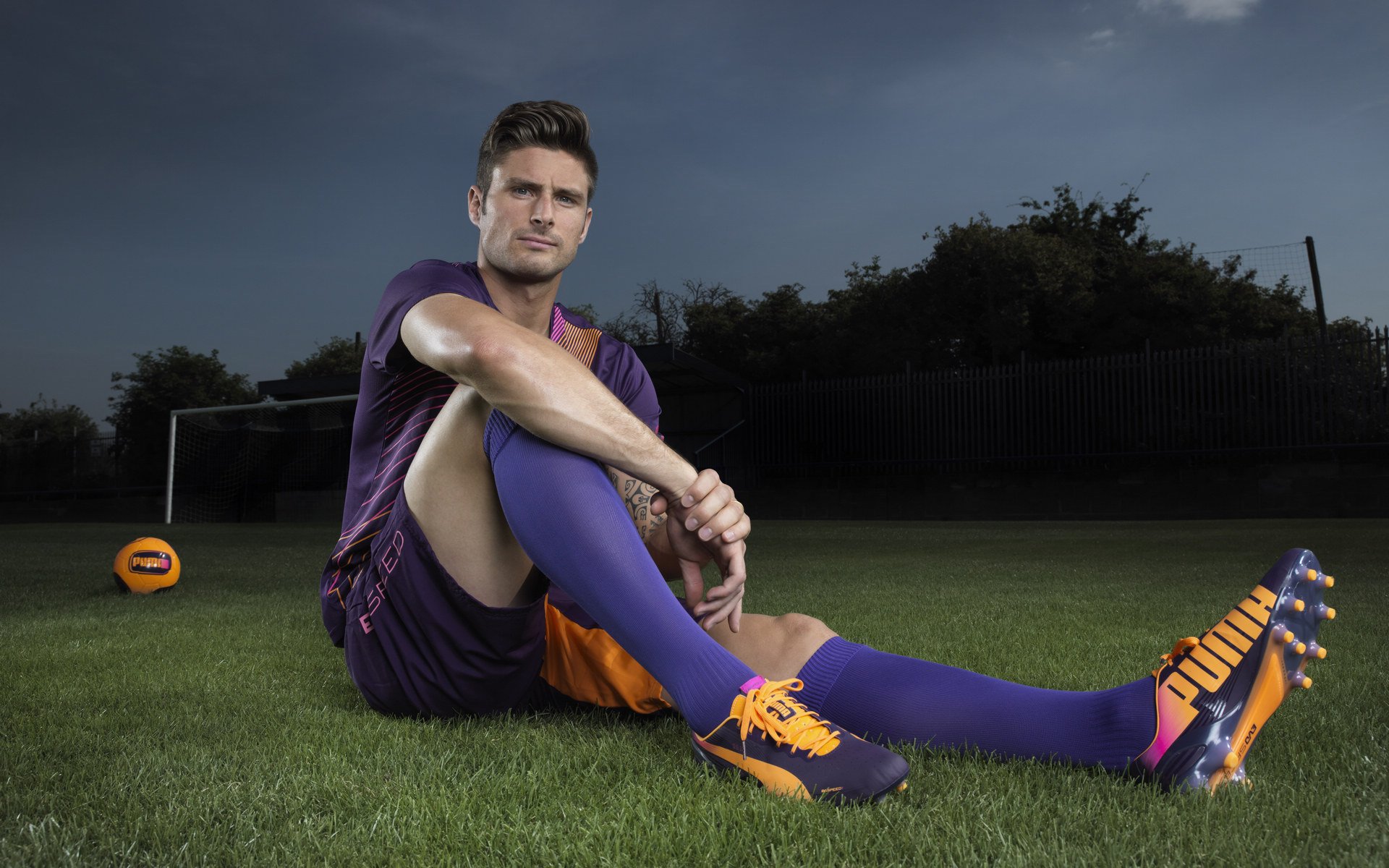 开云入口-【马克·塞尔比】他如何用铁壁防守书写冠军传奇？，马克·塞尔比妻子